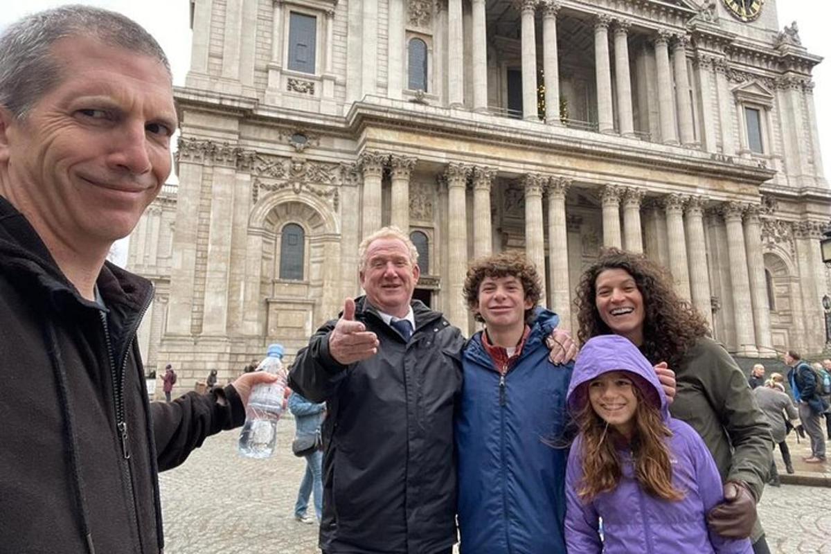 Black Taxi Tour Of London
