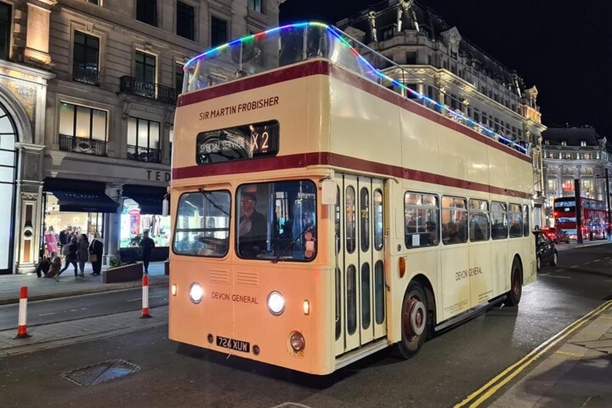 Christmas Lights tour by Heritage bus