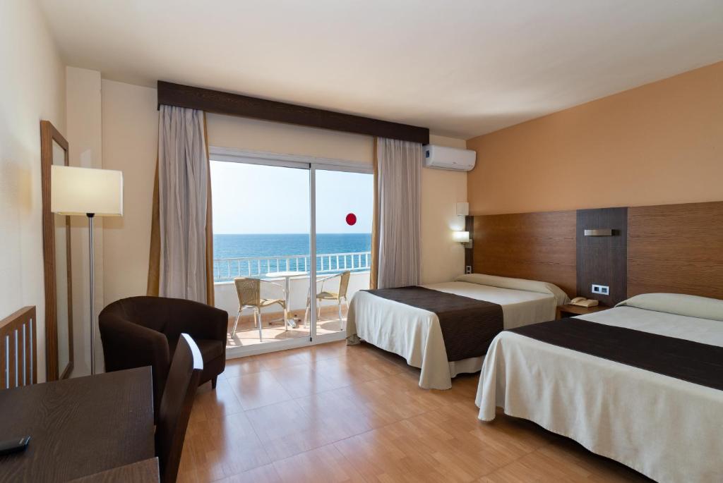 2 nights Spain (Hotel Rincón Sol) flights included ( room only)