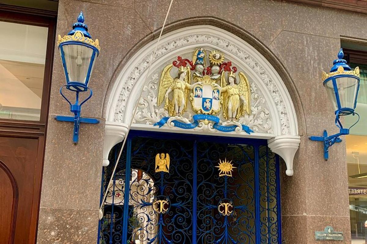 Shakespeare and Shoreditch Promenade Walking Tour in London