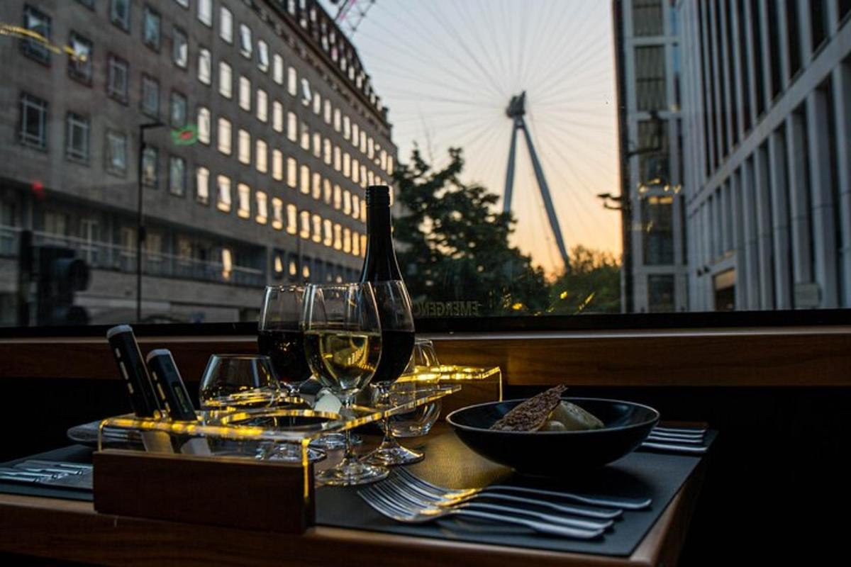 Luxury 6 Course Bus Dining Experience Through London