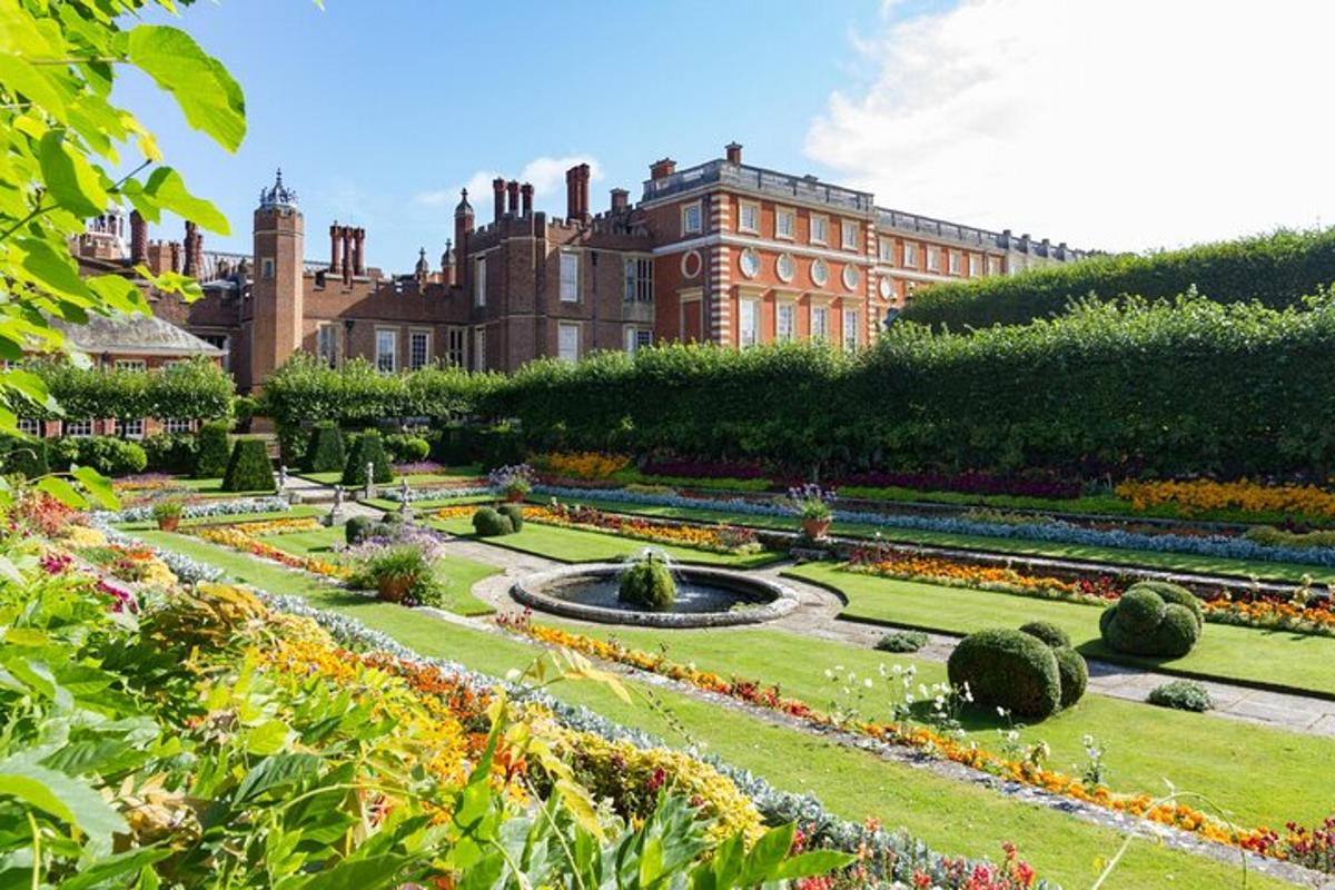 Guided Afternoon Tea, Fast-Track Kensington Palace