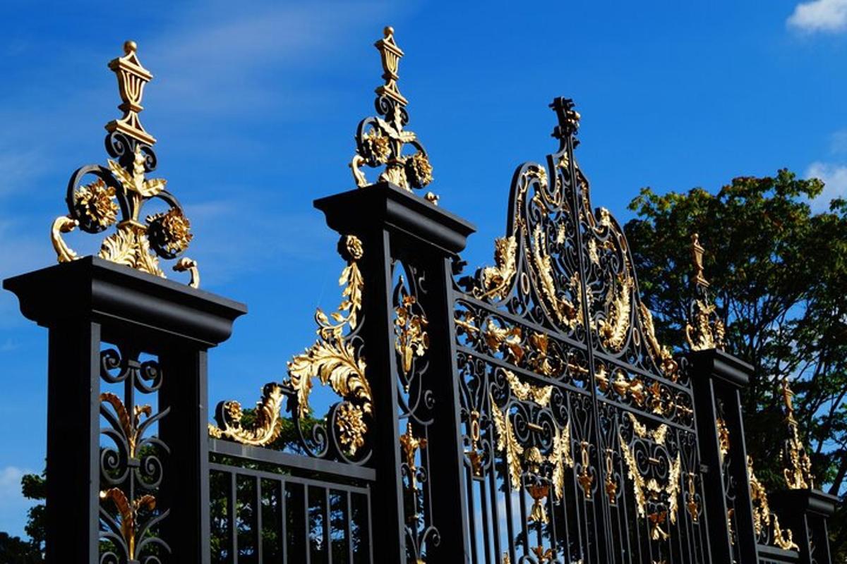 Guided Afternoon Tea, Fast-Track Kensington Palace