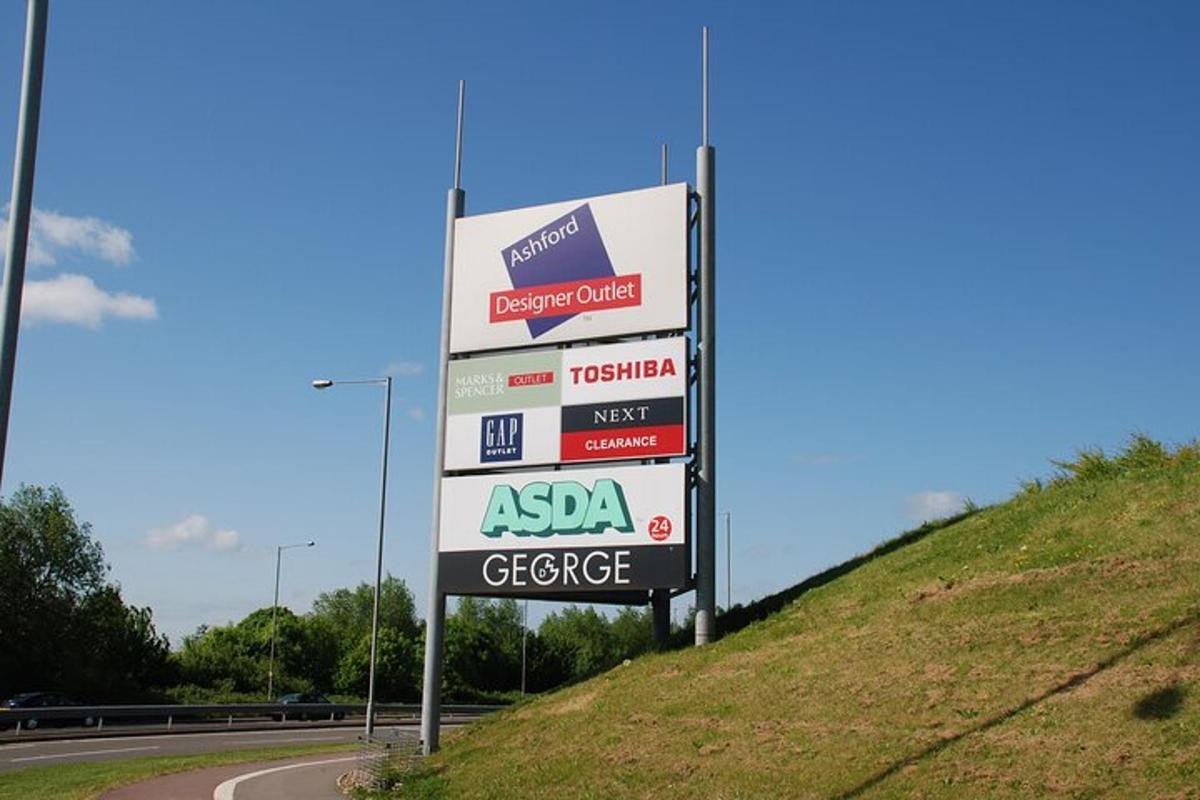 Private Shopping Tour from London to Designer Outlet Ashford