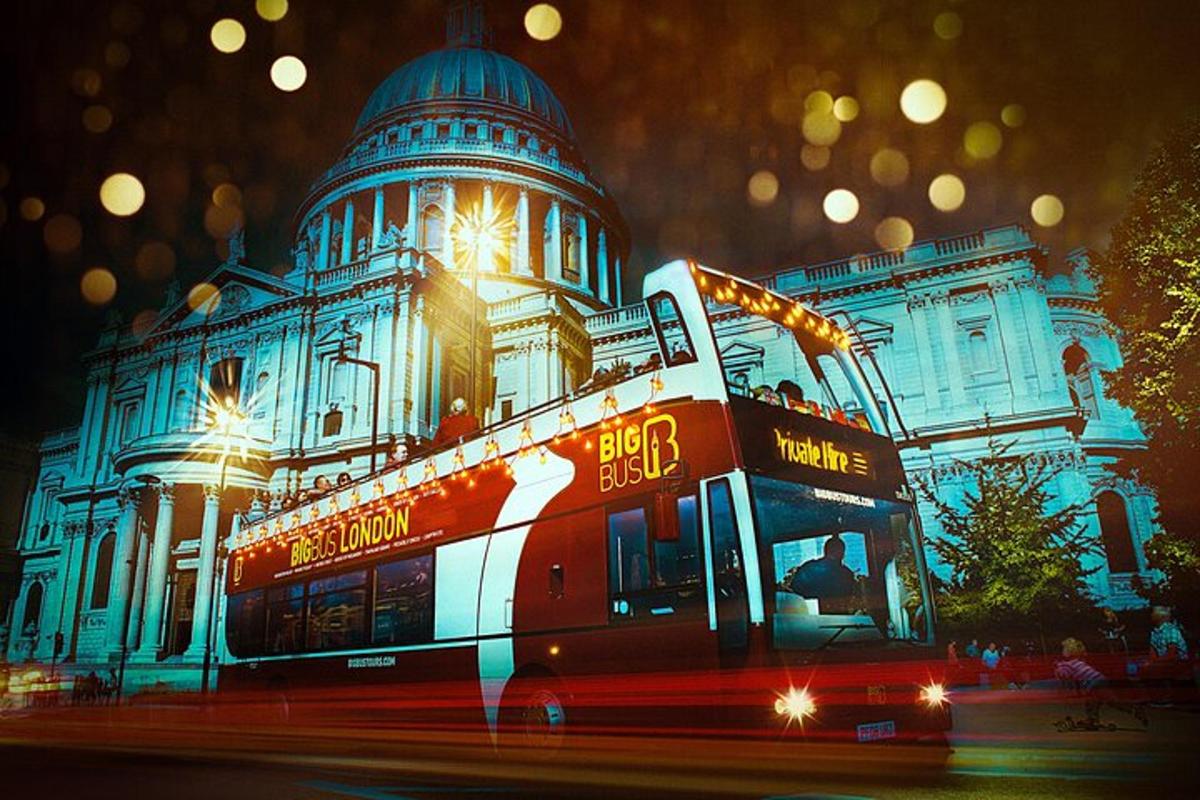 London Christmas Lights Tour on Open-Top Bus
