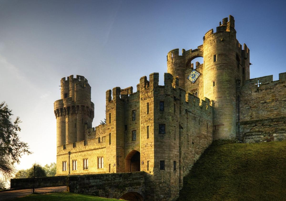 Warwick Castle, Stratford, Oxford and the Cotswolds