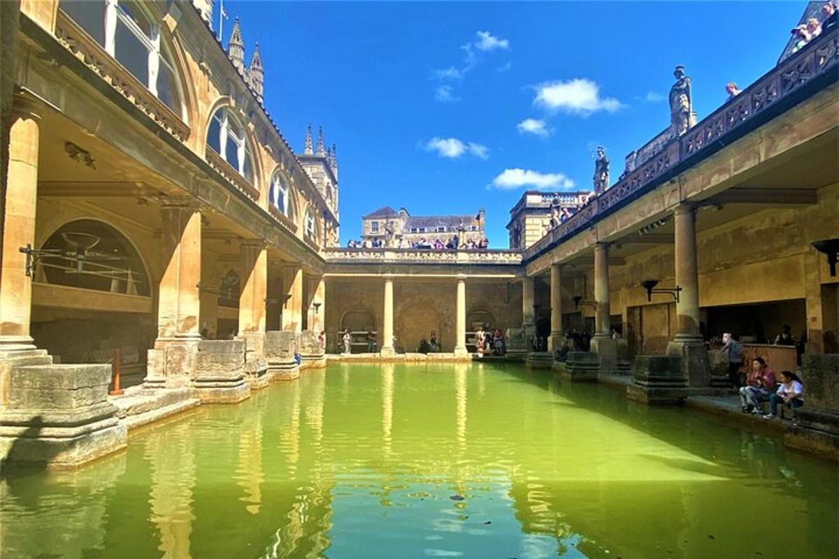 Iconic England Tour & Hotel Stay with 3 attractions included