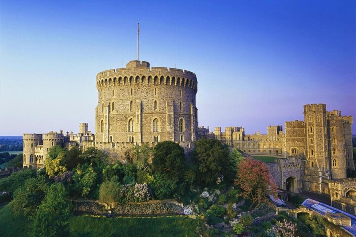 Iconic England Tour & Hotel Stay with 3 attractions included
