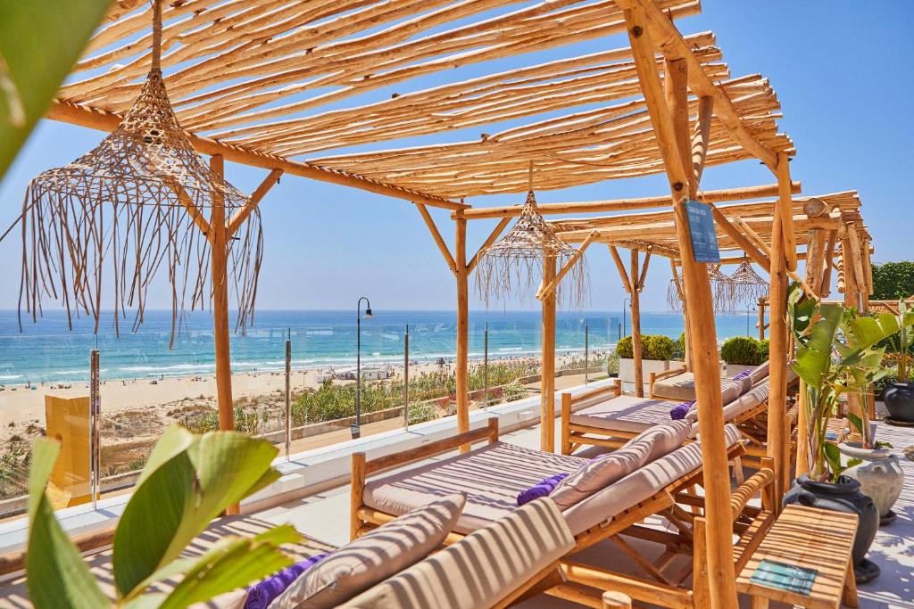 2 nights Spain (Hipotels Gran Conil & Spa) flights included ( room only)