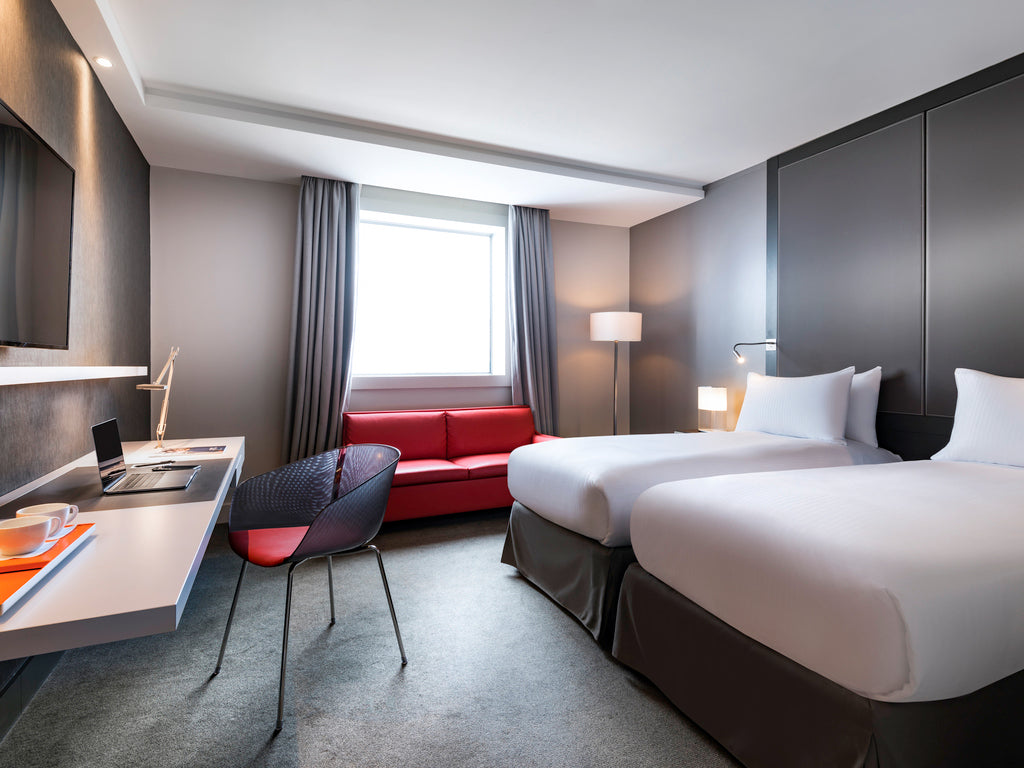 7 nights France bed and breakfast (Pullman Paris La Défense) flights included