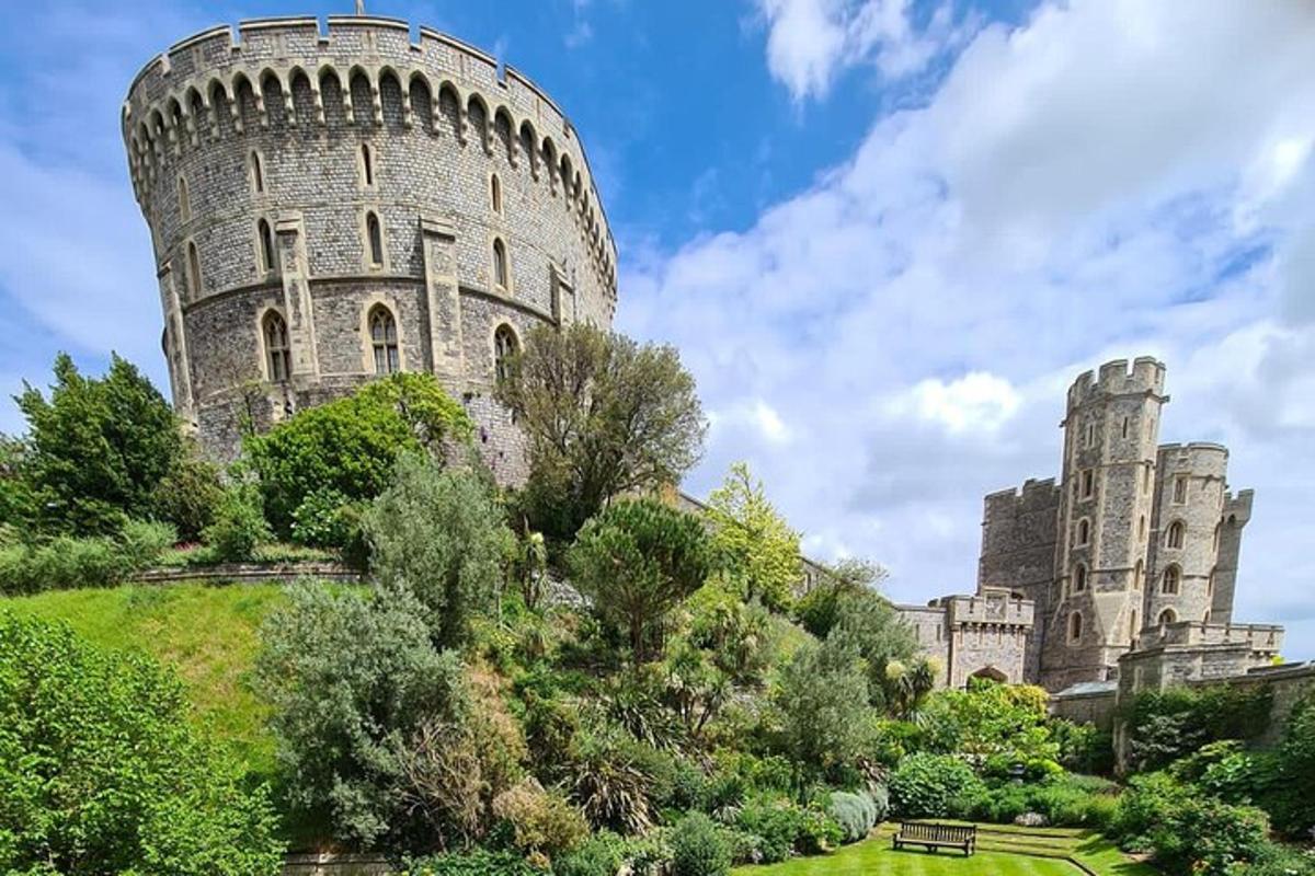 Stonehenge, Bath ,Windsor Castle From London