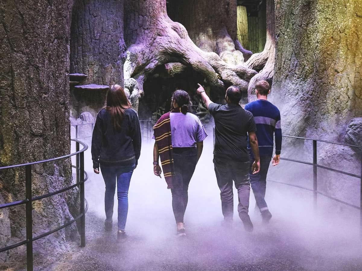 Tour of Warner Bros. Studio