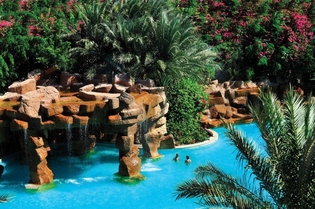 7 nights Hurghada all inclusive(Pickalbatros Aqua Vista Resort - Hurghada )flights included