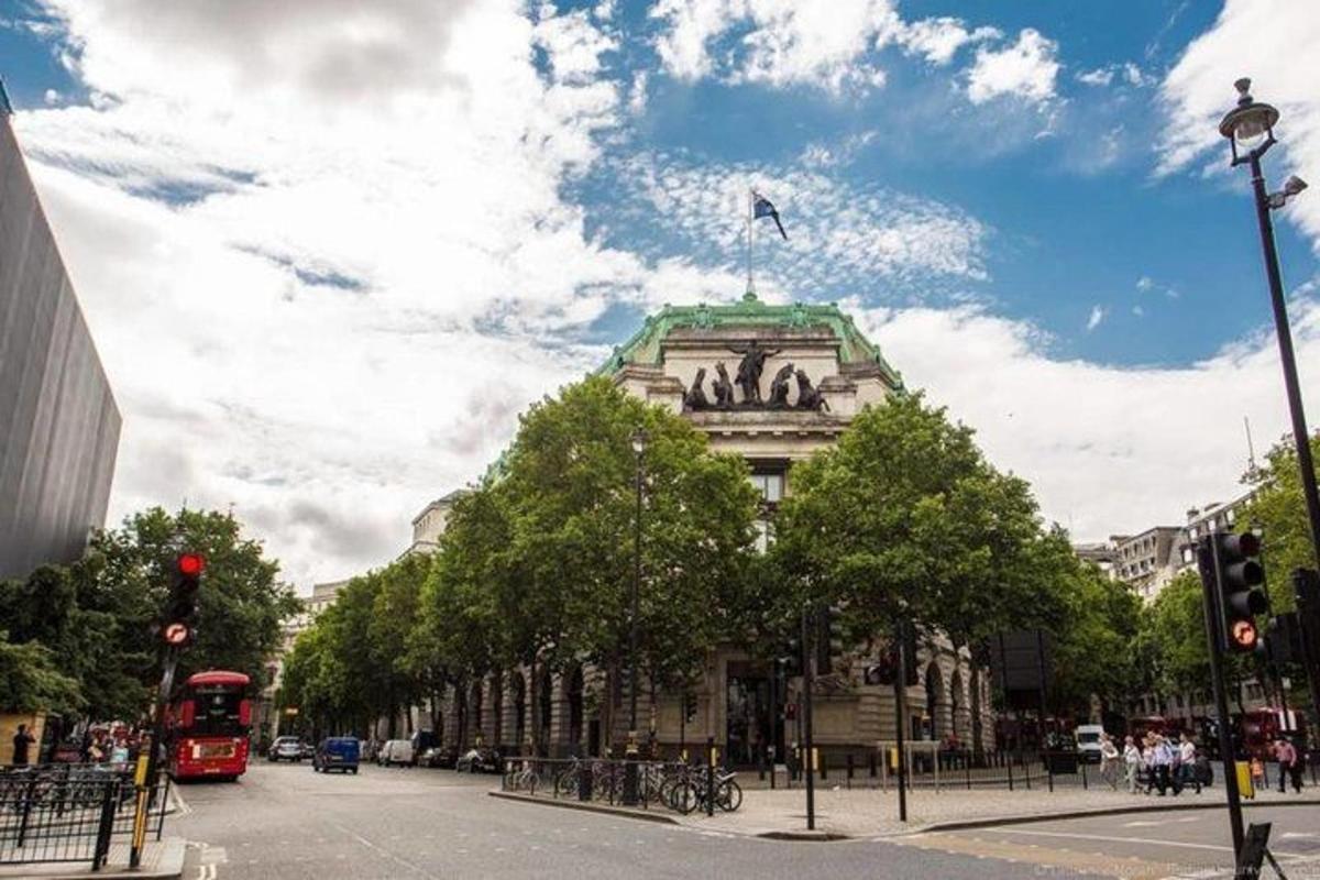 4 Hour Tour Harry Potter Locations In London (With Private Guide)
