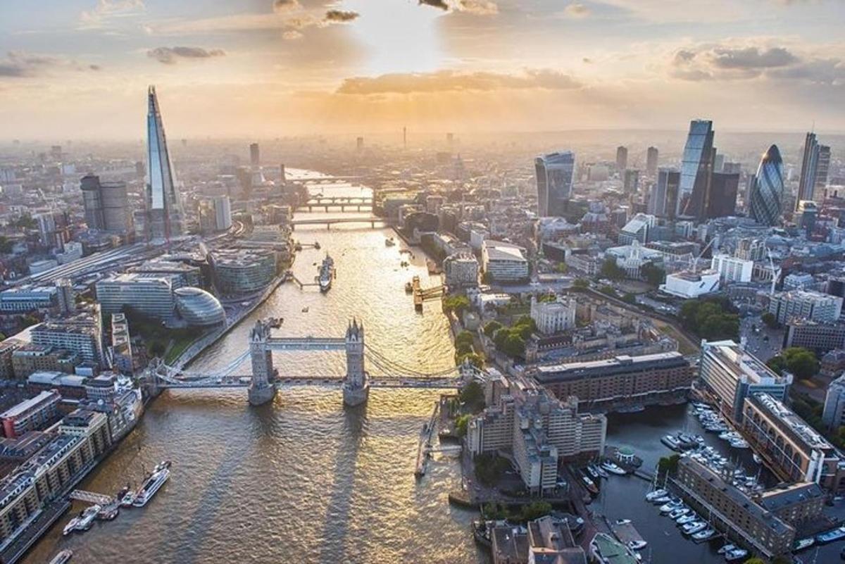 Central London to London City Airport Transfer