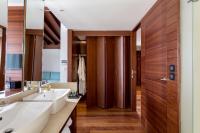 7 nights Greece bed and breakfast (Horizon Blu Boutique Hotel) flights included