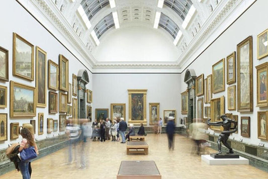 Visit the 3 Best London Art Galleries with a Fun Local Guide!