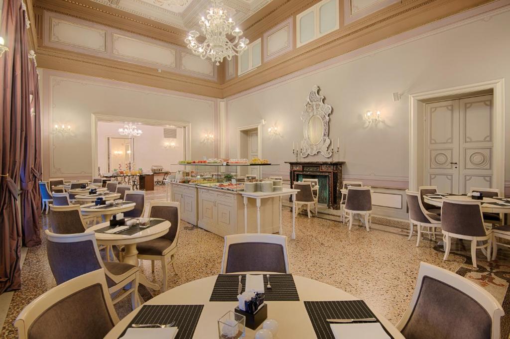 7 nights Italy bed and breakfast (Grand Hotel Palazzo Livorno - Mgallery by Sofitel) flights included