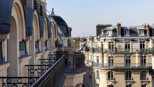 7 nights France bed and breakfast (Victoria Palace Hotel Paris) flights included