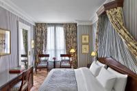 7 nights France bed and breakfast (Le Dokhan’s Paris Arc de Triomphe, a Tribute Portfolio Hotel) flights included