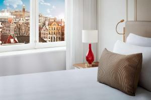 7 nights Amsterdam bed and breakfast (NH Collection Amsterdam Doelen) flights included