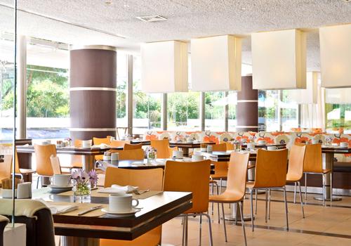 7 nights Portugal bed and breakfast (Pestana Vila Sol) flights included