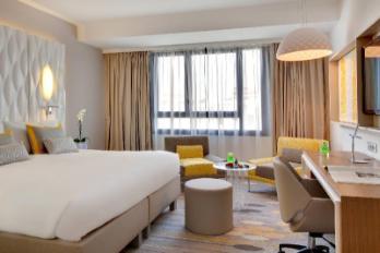 7 nights France bed and breakfast (Renaissance Aix-en-Provence Hotel) flights included