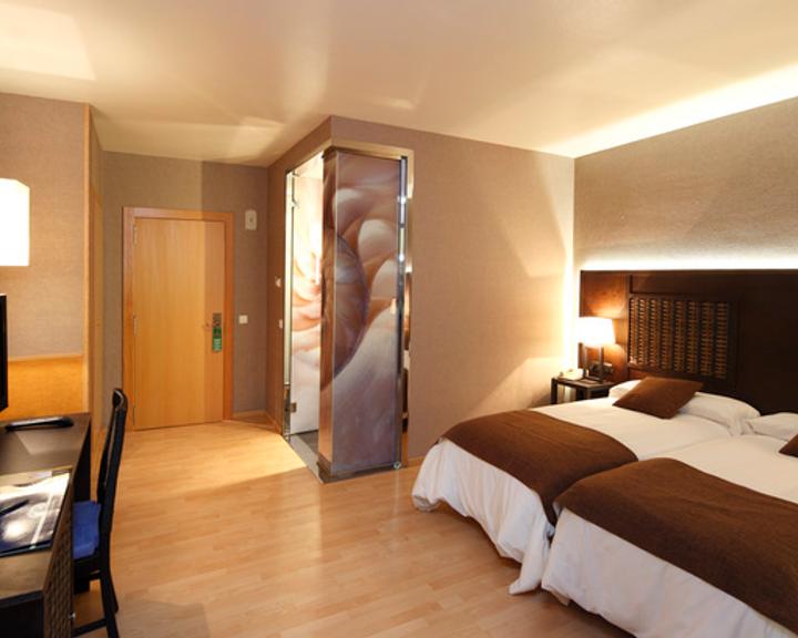 2 nights Spain (Hotel Spa Congreso) flights included (room only)