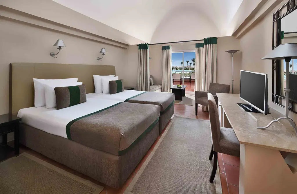 7 nights Hurghada all inclusive(Jaz Makadina  )flights included