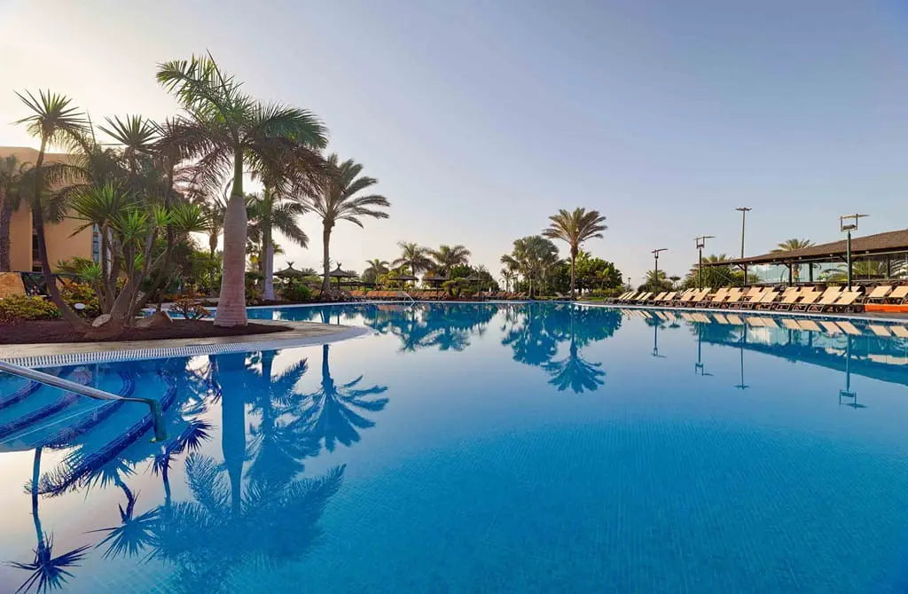 2 nights Spain bed and breakfast (Barcelo Fuerteventura Mar) flights included