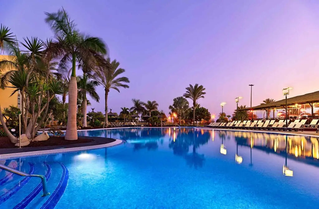 2 nights Spain bed and breakfast (Barcelo Fuerteventura Mar) flights included