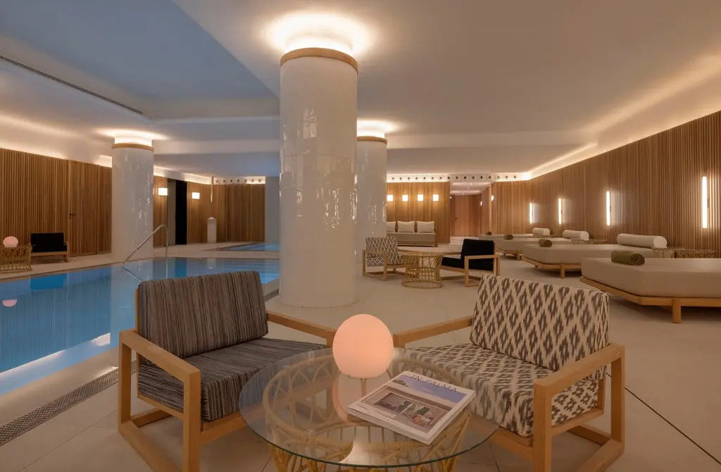 2 nights Spain bed and breakfast (HM Palma Blanc) flights included