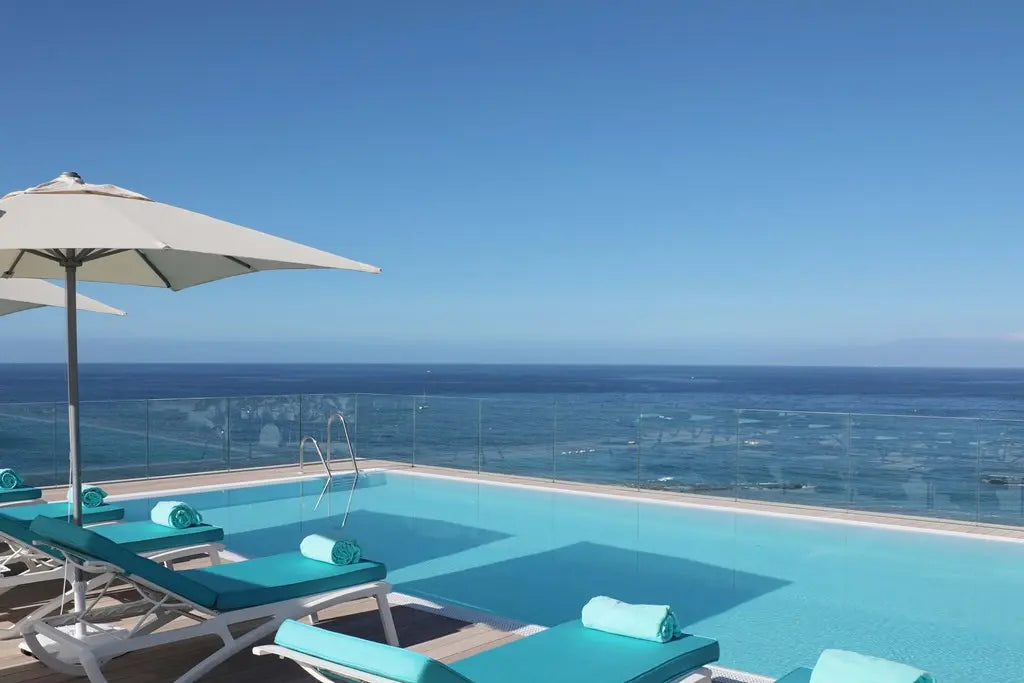 2 nights Spain bed and breakfast (Iberostar Selection Sabila) flights included