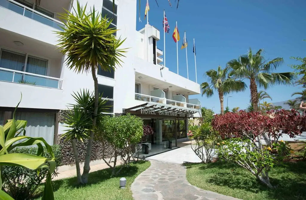 2 nights Spain bed and breakfast (Catalonia Oro Negro) flights included