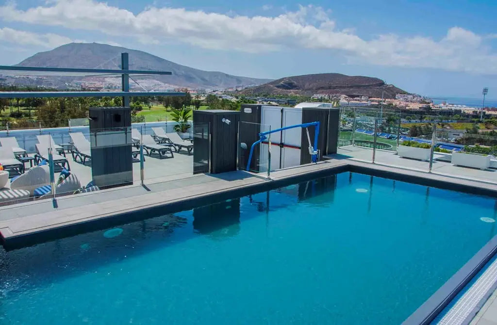 2 nights Spain bed and breakfast (Catalonia Oro Negro) flights included