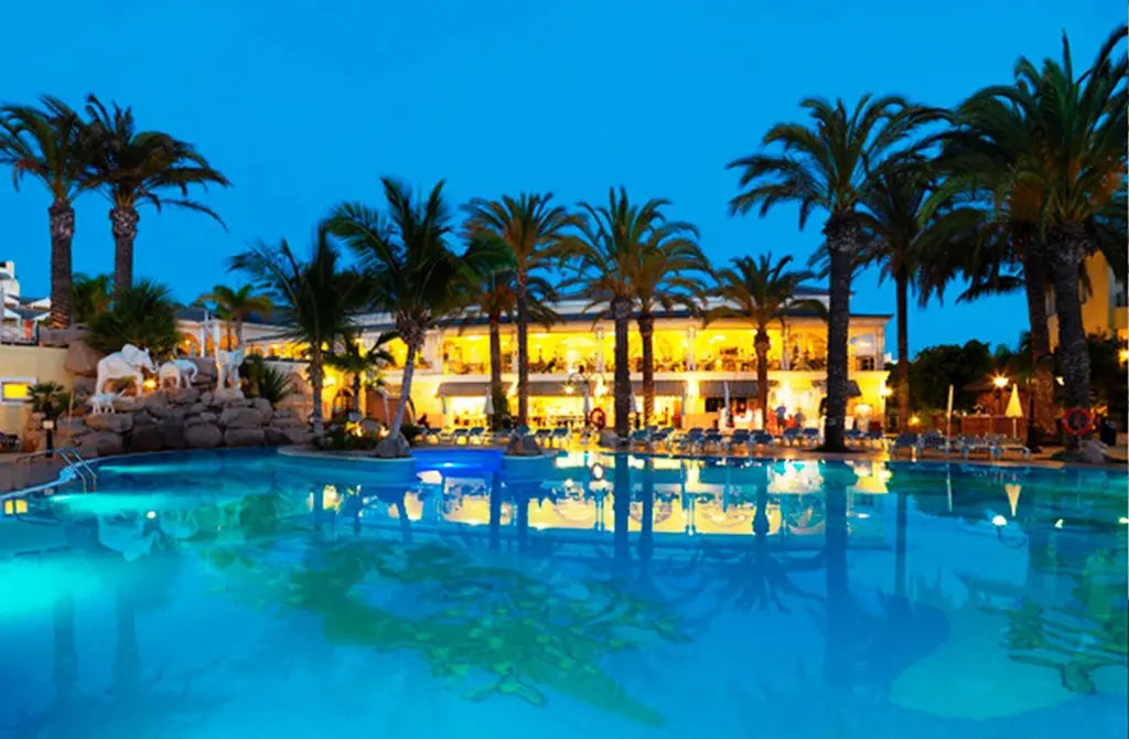 2 nights Spain bed and breakfast (Gran Oasis Resort) flights included