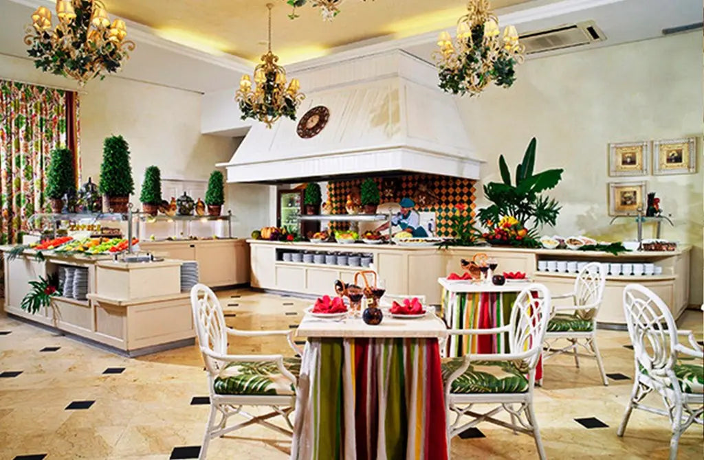 2 nights Spain bed and breakfast (Gran Oasis Resort) flights included
