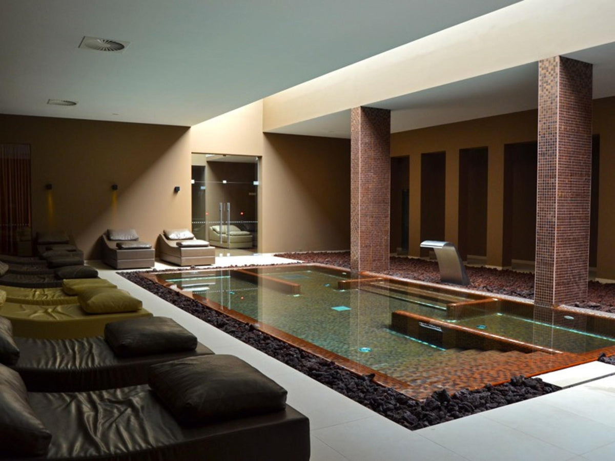 7 nights Portugal bed and breakfast  (Sao Rafael Atlantico) flights included