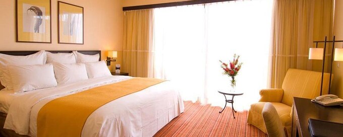 7 nights Portugal bed and breakfast (Pestana Vila Sol) flights included