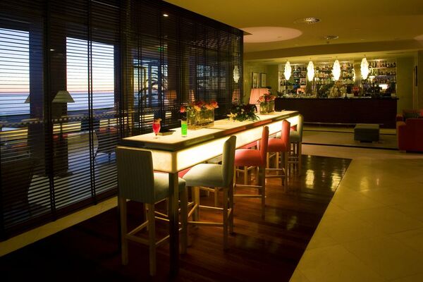 7 nights Portugal bed and breakfast (Algarve Casino Hotel) flights included