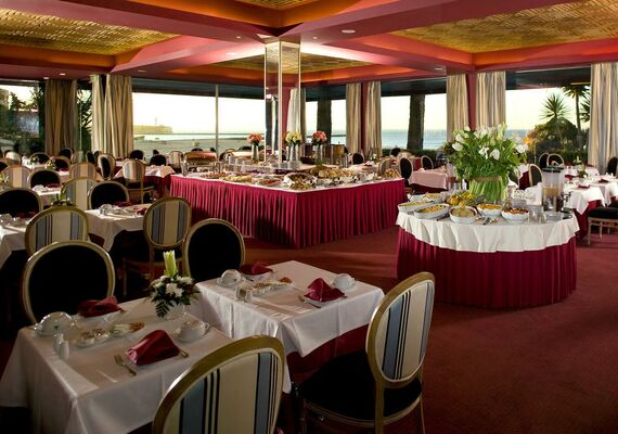 7 nights Portugal bed and breakfast (Algarve Casino Hotel) flights included