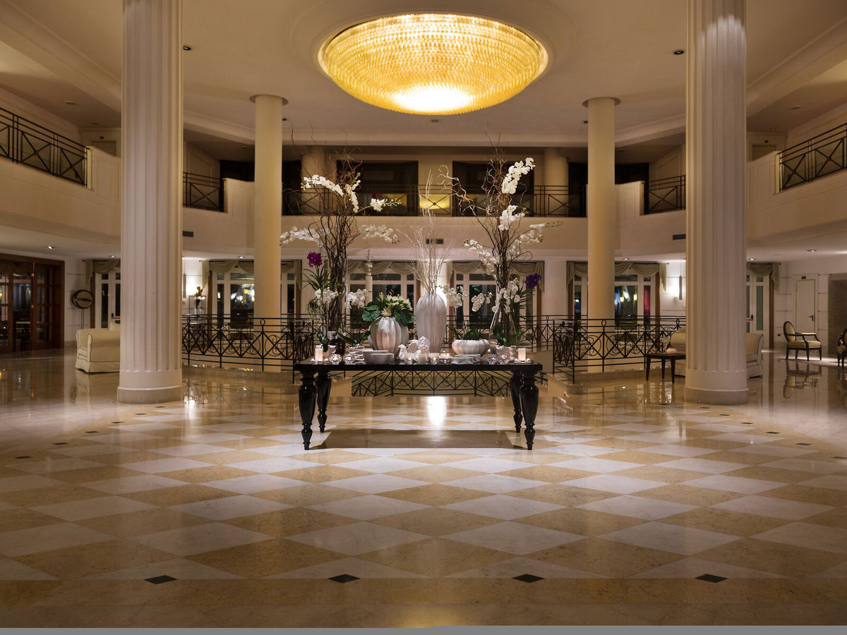 7 nights Italy bed and breakfast (Savoy Beach Hotel) flights included