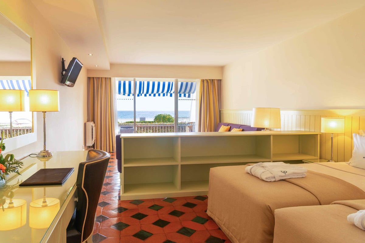 7 nights Portugal bed and breakfast (Algarve Casino Hotel) flights included