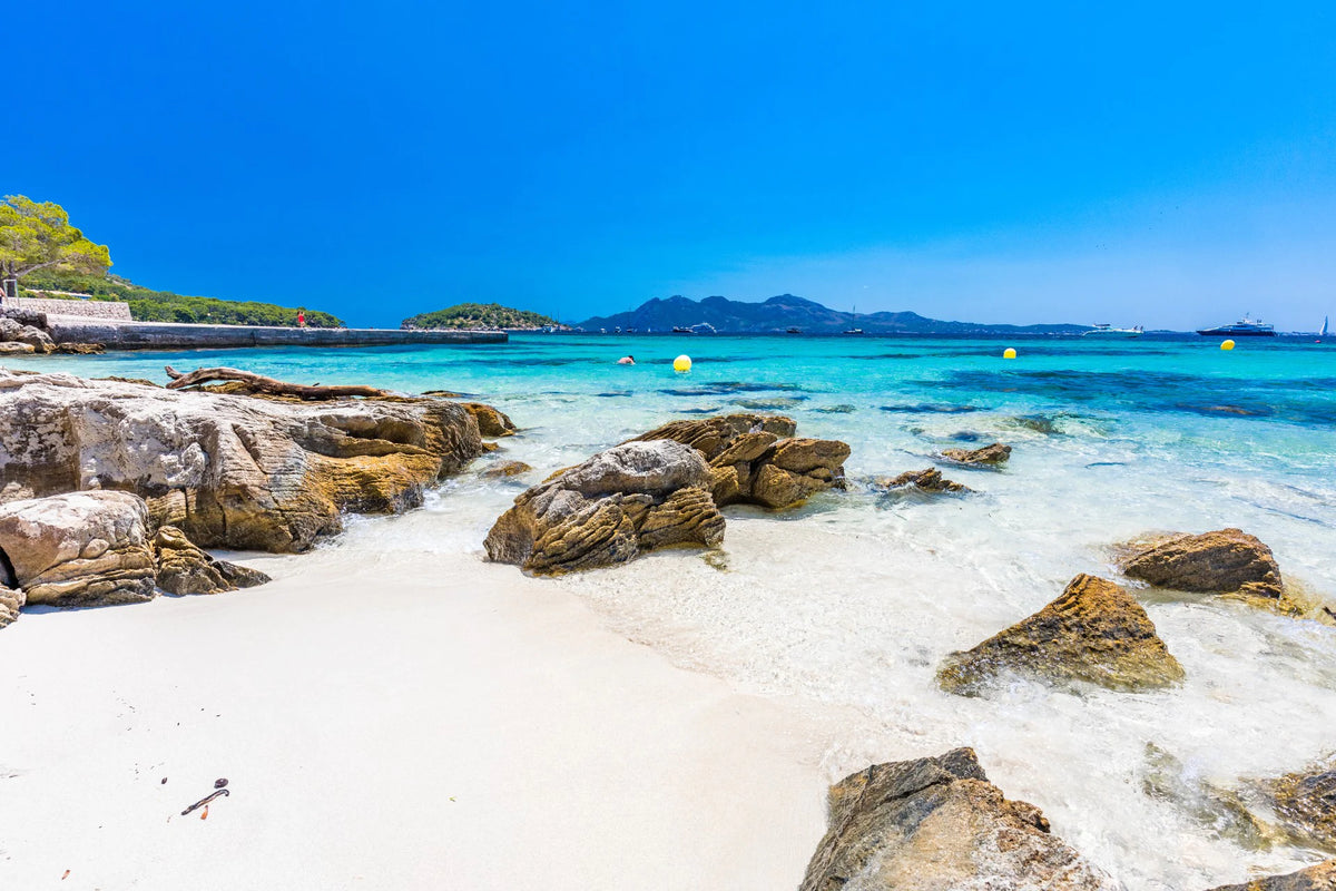 2 nights Spain bed and breakfast (HM Palma Blanc) flights included
