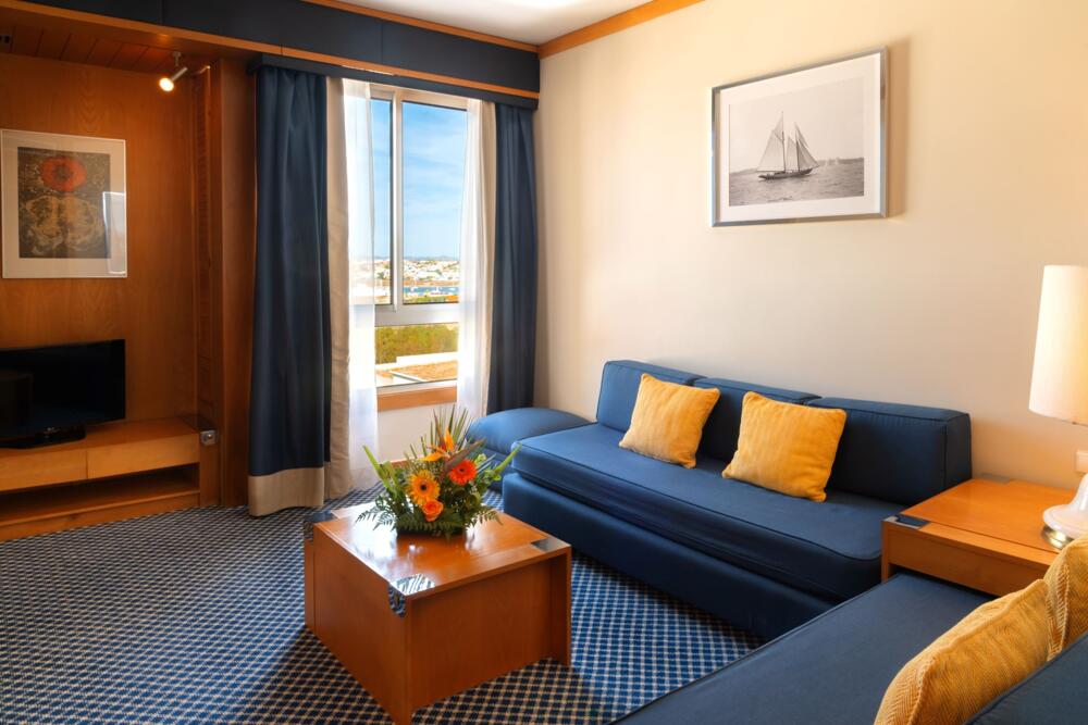 7 nights Portugal bed and breakfast (Algarve Casino Hotel) flights included