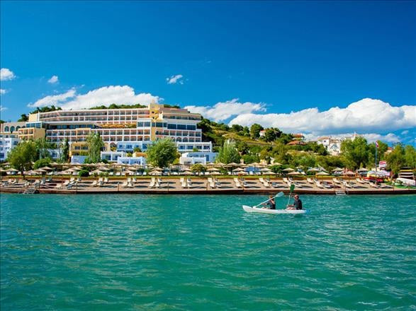 7 nights Greece bed and breakfast (Dolce Attica Riviera) flights included