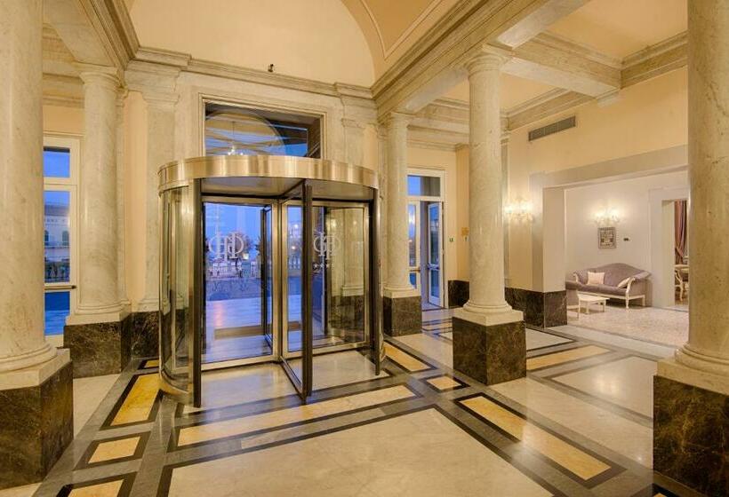 7 nights Italy bed and breakfast (Grand Hotel Palazzo Livorno - Mgallery by Sofitel) flights included