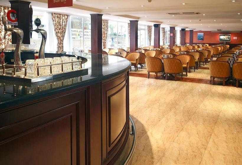 7 nights Spain bed and breakfast (Sol Pelicanos Ocas) flights included