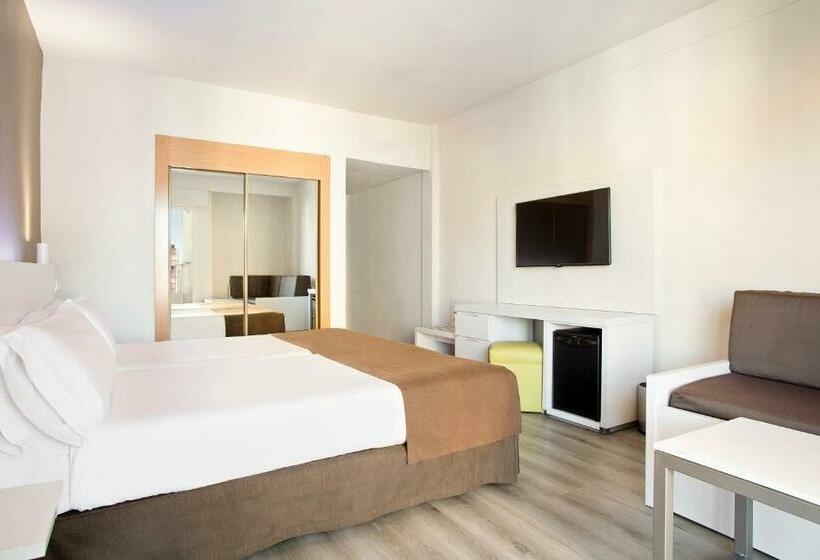 7 nights Spain bed and breakfast (Sol Pelicanos Ocas) flights included