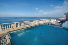 7 nights Italy bed and breakfast (Grand Hotel Palazzo Livorno - Mgallery by Sofitel) flights included